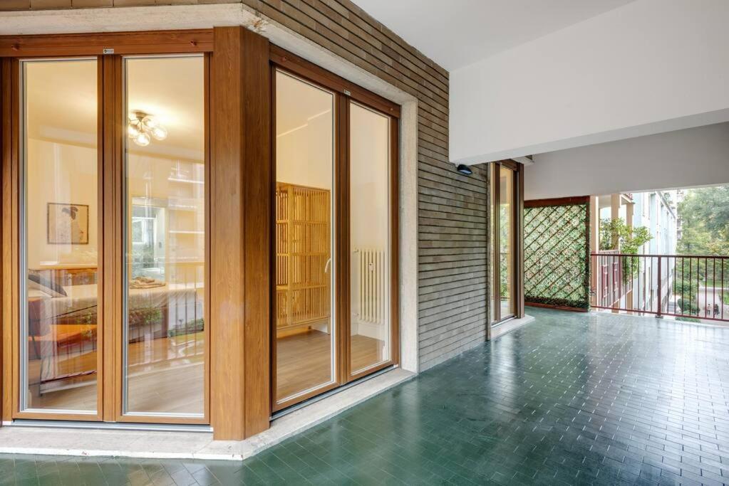 Easylife - Cozy & Comfy Apt In Design District ميلان المظهر الخارجي الصورة