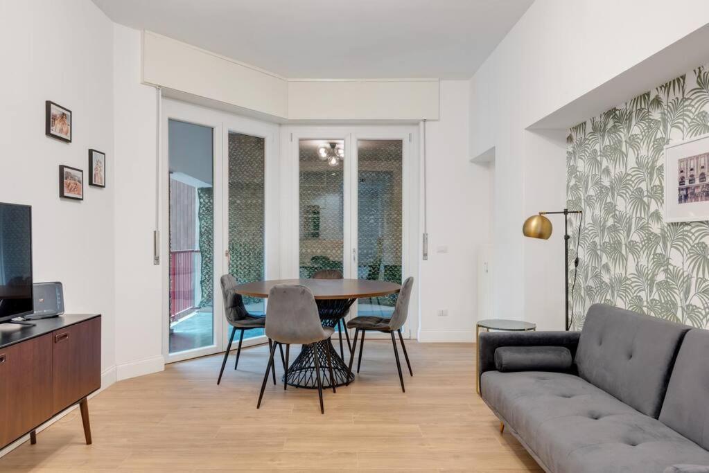 Easylife - Cozy & Comfy Apt In Design District ميلان المظهر الخارجي الصورة